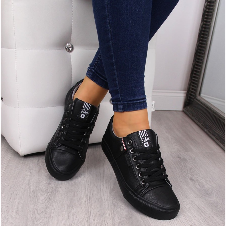 Zapatilla baja ecopiel negra Big Star GG274061 negro 1