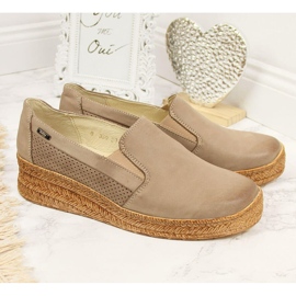 Zapatos de mujer de piel con cuña beige Helios 350 3