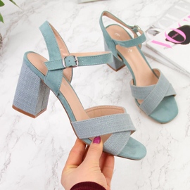 Sandalias de mujer Vinceza verde en el poste 2