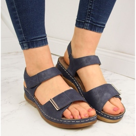 Sandalias mujer eVento azul marino con velcro 3