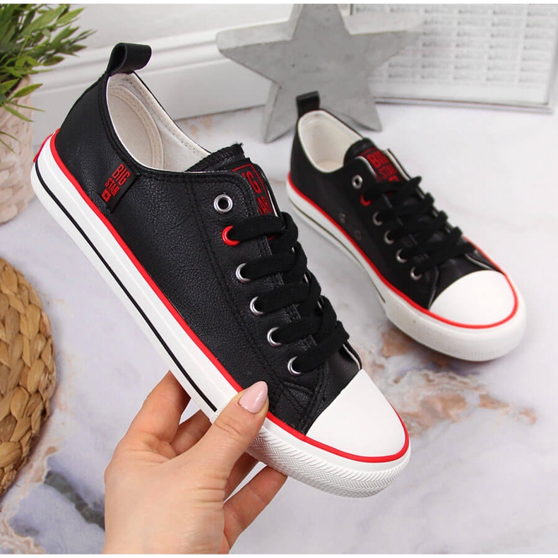 Deportivas bajas de ecopiel negra Big Star JJ274129 negro 1