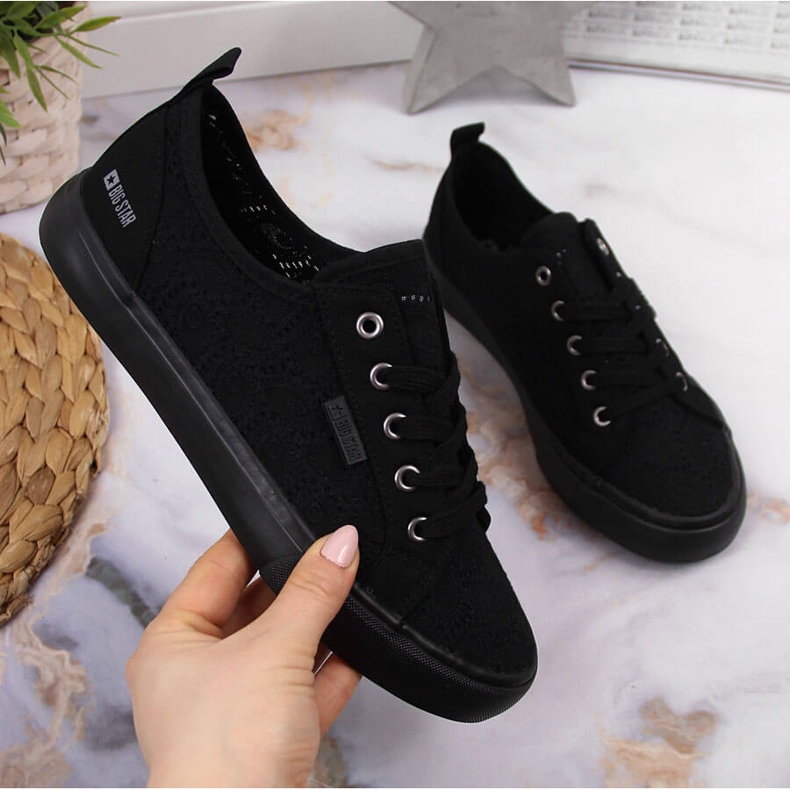 Zapatilla baja textil encaje negro Big Star JJ274064 1