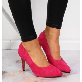 Bombas en un tacón de aguja de gamuza fucsia eVento rosado 7