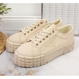 News Zapatillas beige de mujer con plataforma NOVEDADES 3