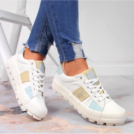 Deportivas blancas mujer Big Star JJ274480 blanco 1