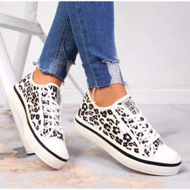Camiseta de mujer blanca con estampado de leopardo Big Star JJ274615 1