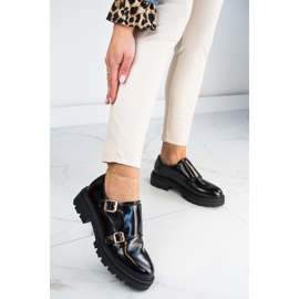 Zapatos plataforma mujer lacados en negro Laura La.Fi 8