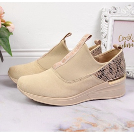 Zapatos de mujer en piel con cuña Filippo beige 2