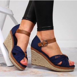 Sandalias alpargatas con cuña azul marino Big Star JJ274938 4