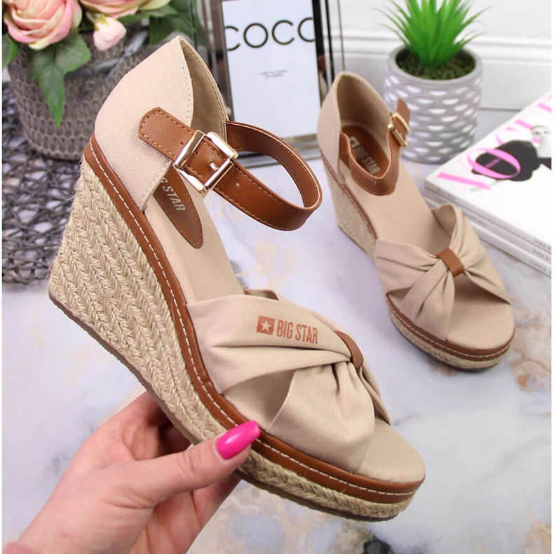 Sandalias alpargatas con cuña beige Big Star JJ274939 1