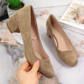 Zapatos de tacón en bloque de gamuza beige Sergio Leone 1