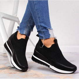 Zapatos cuña mujer negros Potocki 4