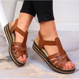 Marrón Sandalias cuña de mujer Rieker 62918-22 en marrón 1