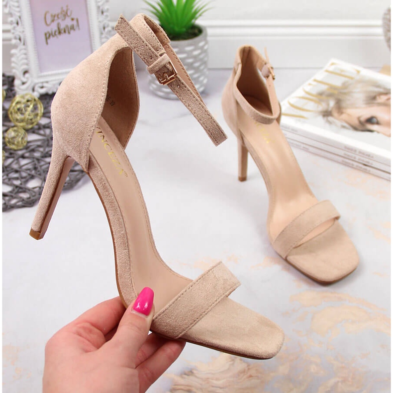 Sandalias tacones altos ante beige Vinceza 1