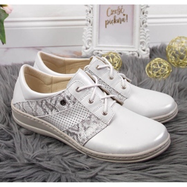 Zapatos cómodos mujer piel plata Helios 399 2