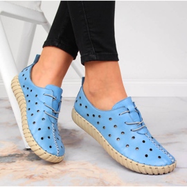 Zapatos piel calada azul confort Artiker 1