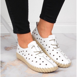 Zapatos confort calados Artiker blanco 7