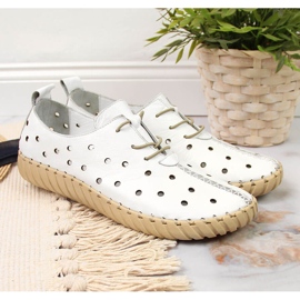 Zapatos confort calados Artiker blanco 4