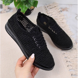 Deportivas de mujer Artiker con cordones en negro 1
