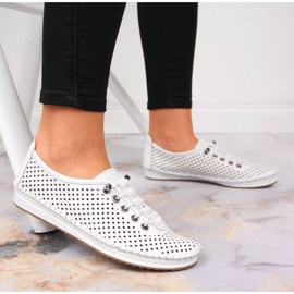 Zapatos mujer Artiker piel calada blanca 7
