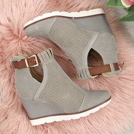 Gris Zapatillas cuña caladas grises Filippo 4
