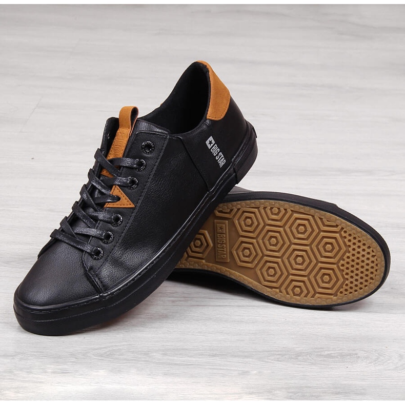 Zapatilla baja de hombre ecopiel negra Big Star GG174026 negro 1