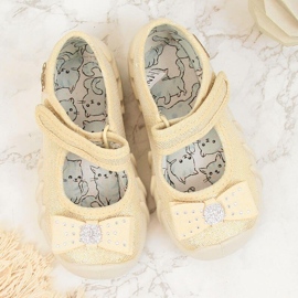 Bailarinas de niña con velcro beige con lazo Befado 2