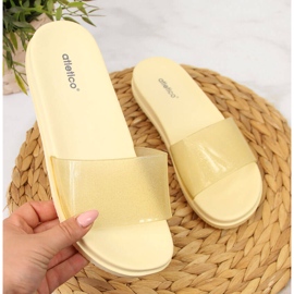 Chanclas de piscina de mujer Atletico beige con purpurina 4