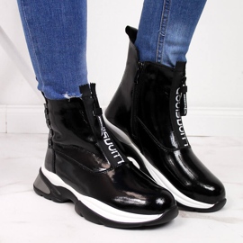 Deportivas mujer charol negro T.Sokolski 3