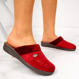 Zapatillas de estar por casa de mujer rojas Inblu con tacón de cuña rojo 4