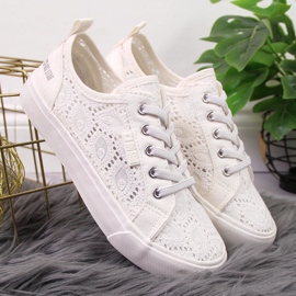 Deportivas niña encaje blanco Big Star JJ374012 3