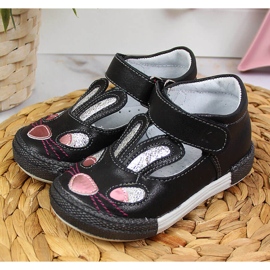 Zapatos niña conejitos con velcro Kornecki 6480 negro 2
