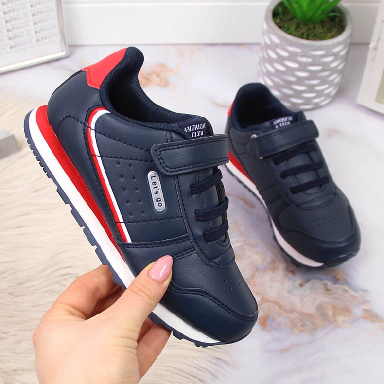 Deportivas de niño American Club azul marino con velcros 1
