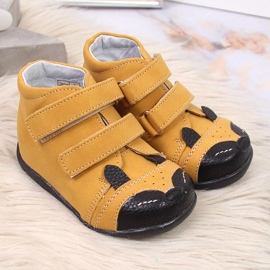 Zapatos niño con velcro camel Kornecki 6448 marrón 2