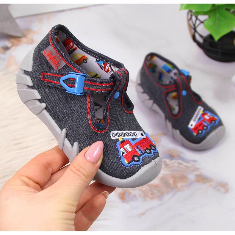 Zapatillas de estar por casa para niño Befado gris y rojo 1