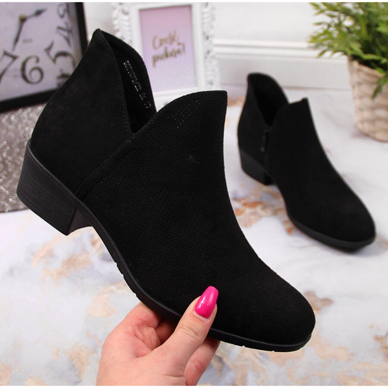 Botas de mujer negras Filippo en un bloque negro 1