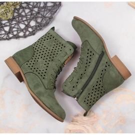 Botas primavera mujer caladas oliva Jezzi verde 4