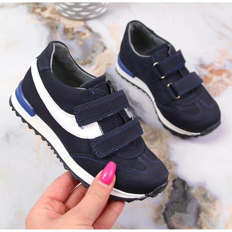 Zapatos niño con velcro azul marino Kornecki 6122 1