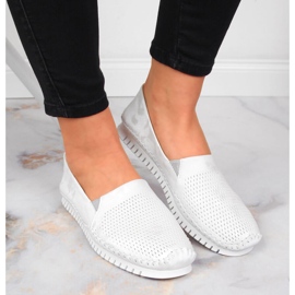 Zapatos mujer Artiker cómodos piel blanca 7
