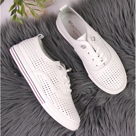 Zapatos mujer piel calada blanca Vinceza 5