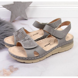 Sandalias mujer cómodas con velcro gris Jezzi 3