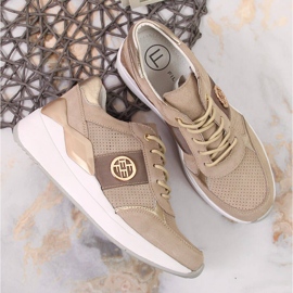 Deportivas de mujer en piel con cuña beige Filippo 4