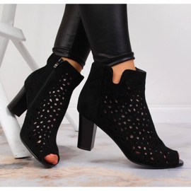 Botas de primavera de mujer en un poste calado Jezzi negro 5