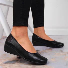 Zapatos mujer cuña calados negro Jezzi 5