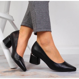 Zapatos de tacón sobre poste decorativo en Jezzi negro 4