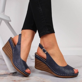 Cómodas sandalias con tacón de cuña eVento azul marino 1 Cómodas sandalias con tacón de cuña eVento azul marino 1