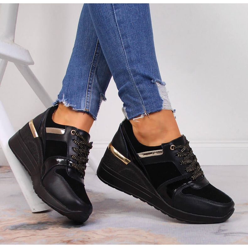 S.Barski Zapatos de mujer en piel con cuña negros S. Barski 1