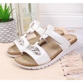 Zapatillas casa mujer Inblu velcro blanco con cadena 2