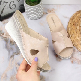 Babuchas mujer cuña beige Vinceza 1