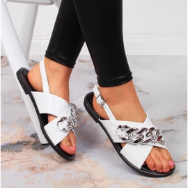 Sandalias de mujer con cadena Vinceza blanca blanco 1